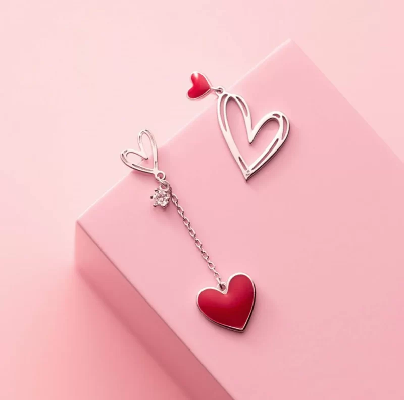 Exquisite Mismatched Heart Beat Earrings - Image 6