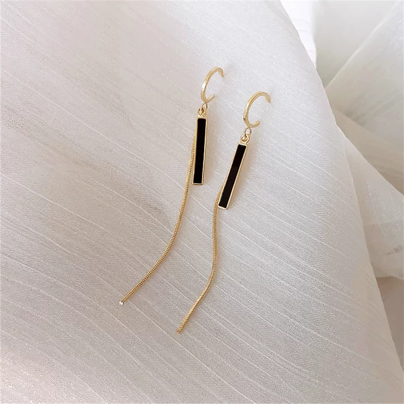 Golden Bar Stylish Looks Earrings - Image 2