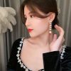Hi Five Heart With Pearls Earrings - Image 3