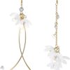 Mismatched Cute Clear Flower Earrings - Image 2