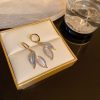Leaf-Shaped Rhinestones Earrings - Image 7
